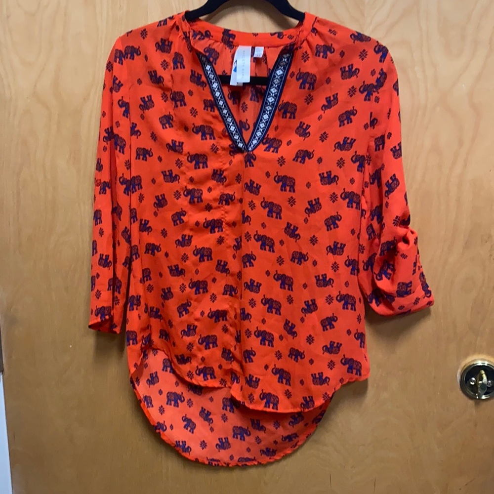 Size XS. Society Girl elephant shirt.